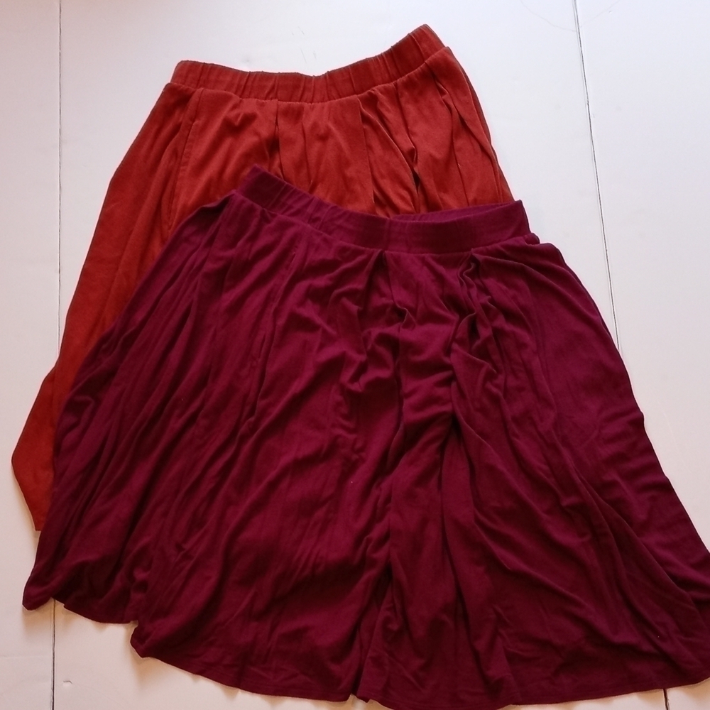 Bundle of two lularoe skirts skater style one medium one large